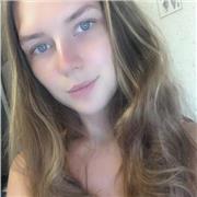 Titulaire d’un baccalauréat littéraire je pourrais aider dans des rédactions, des dissertations ou autre, je peux aussi aider aux révisions